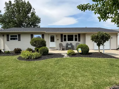 806 E Vine St, Coldwater, OH 45828