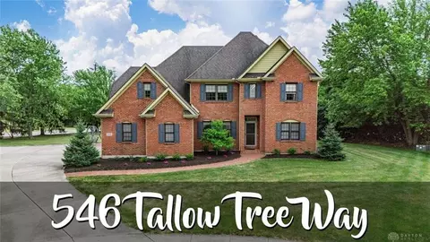 546 Tallow Tree Way, Tipp City, OH 45371