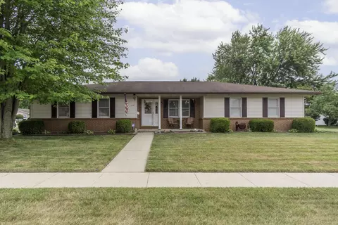 1209 Colonial Dr, Sidney, OH 45365
