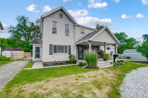 Exterior - 2055 Kenton St, Springfield, OH 45505 photo 1 of 15
