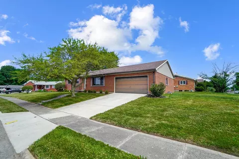 610 Latimer Dr, Springfield, OH 45503