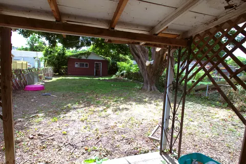 1015 James St, Springfield, OH 45503 photo 14