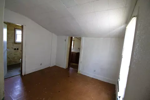 1015 James St, Springfield, OH 45503 photo 4