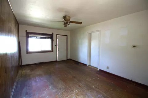 1015 James St, Springfield, OH 45503 photo 3