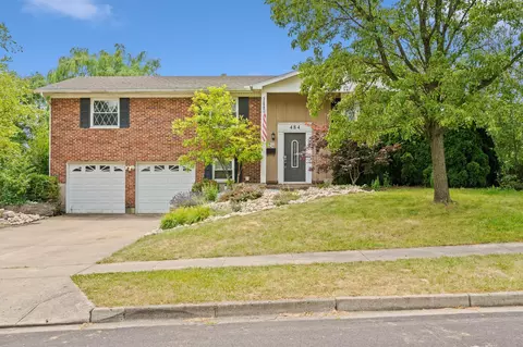484 Reichard Dr, Vandalia, OH 45377