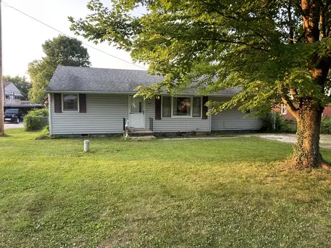 2338 S Cottingham Rd, Springfield, OH 45506