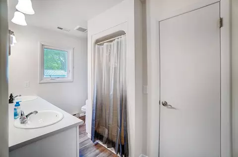 Bath - 1201 Ervin Rd, Van Wert, OH 45891 photo 2 of 3