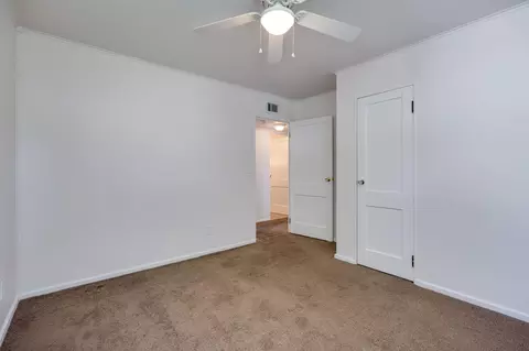Bedroom - 403 Dakota Ave, Springfield, OH 45504 photo 1 of 6