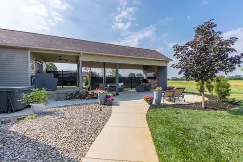 Exterior - 3222 Mccurdy Rd, Troy, OH 45373 photo 11 of 16