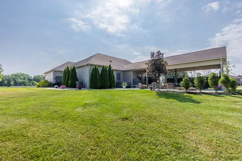 Exterior - 3222 Mccurdy Rd, Troy, OH 45373 photo 14 of 16
