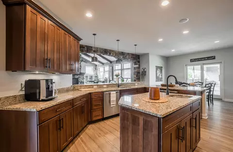 Kitchen - 3222 Mccurdy Rd, Troy, OH 45373 photo 5 of 9