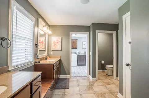 Entry Way - 3222 Mccurdy Rd, Troy, OH 45373 photo 3 of 5