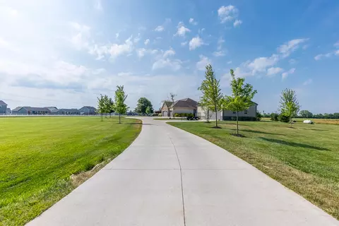 Exterior - 3222 Mccurdy Rd, Troy, OH 45373 photo 7 of 16