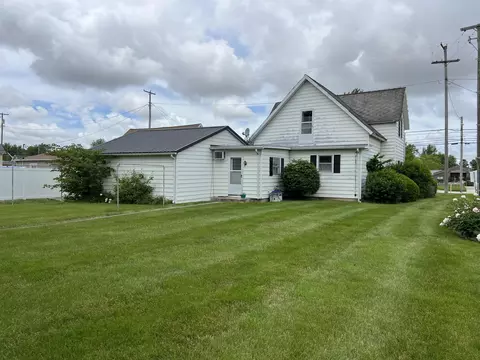 509 E Tully St, Convoy, OH 45832