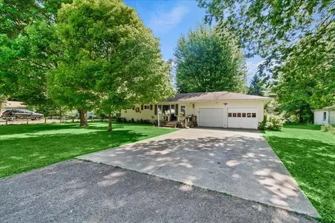 209 West St, Mcguffey, OH 45859