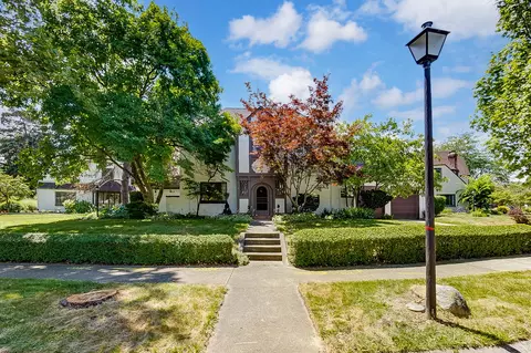 30 S Broadmoor Blvd, Springfield, OH 45504
