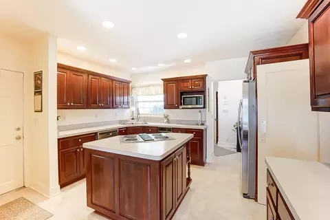 30 S Broadmoor Blvd, Springfield, OH 45504 photo 11
