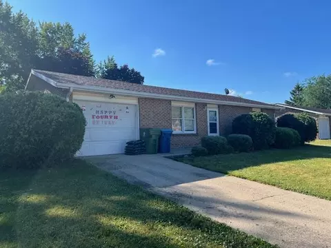 1142 Hilltop Ave, Sidney, OH 45365