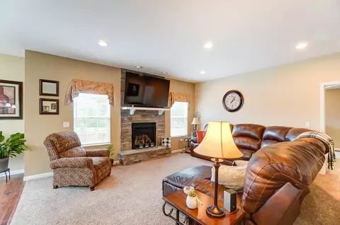 3236 River Downs Ct, Dayton, OH 45424 photo 6