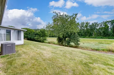 Exterior - 1267 Pheasant Run, Springfield, OH 45503 photo 8 of 8