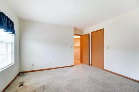 Bedroom - 1267 Pheasant Run, Springfield, OH 45503 photo 4 of 4