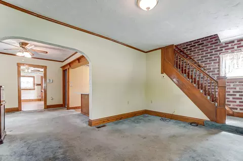Living - 2126 Rutland Ave, Springfield, OH 45505 photo 2 of 4