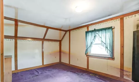 Bedroom - 2126 Rutland Ave, Springfield, OH 45505 photo 4 of 5