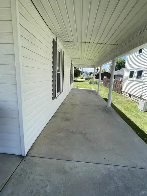 315 E Broadway St, Covington, OH 45318 photo 27