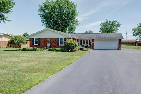 114 Merrie Ln, Pitsburg, OH 45358