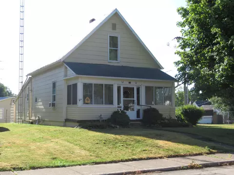 704 N Union St, Union City, IN 47390