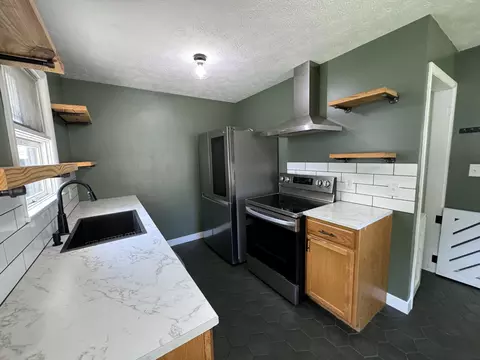621 Maple St, Celina, OH 45822 photo 3