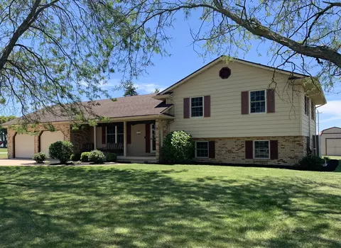 13425 Renee Dr, Anna, OH 45302