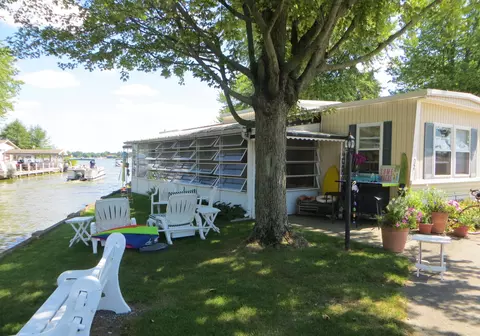 32 Easy St, Russells Point, OH 43348