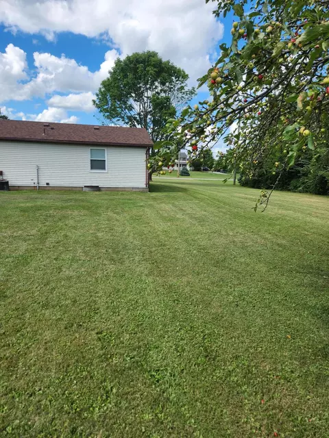2315 Willow Rd, Springfield, OH 45502 photo 8