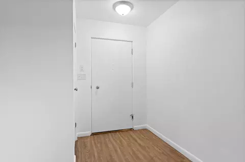 Entry Way - 2721 Ash Dr, Springfield, OH 45504 photo 1 of 3