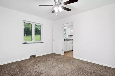 Bedroom - 2721 Ash Dr, Springfield, OH 45504 photo 1 of 6