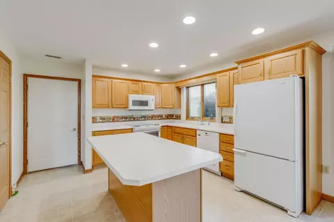 1613 Bishop Ct, Celina, OH 45822 photo 10