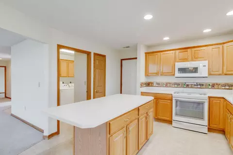 1613 Bishop Ct, Celina, OH 45822 photo 11
