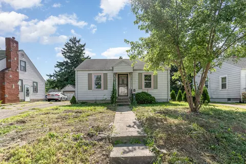 204 N Douglas Ave, Springfield, OH 45503
