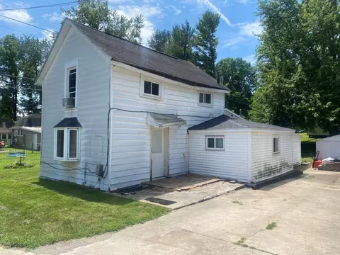 108 White St, West Liberty, OH 43357