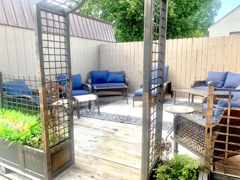 Exterior - 2845 Springfield Jamestown Rd, Springfield, OH 45505 photo 6 of 7