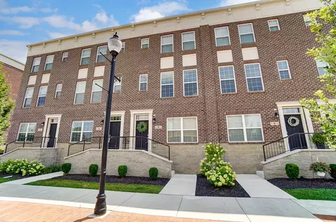 8 N Center St, Springfield, OH 45502 photo 7