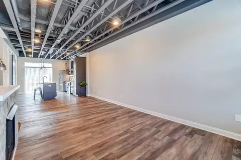 8 N Center St, Springfield, OH 45502 photo 14