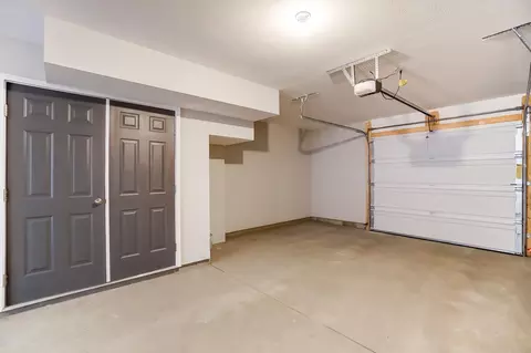 8 N Center St, Springfield, OH 45502 photo 36