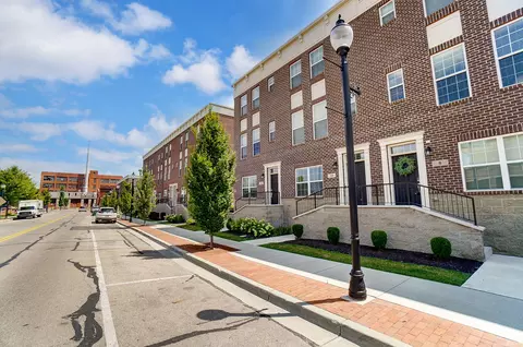 8 N Center St, Springfield, OH 45502 photo 8