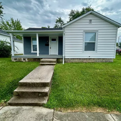 609 Lima St, Wapakoneta, OH 45895