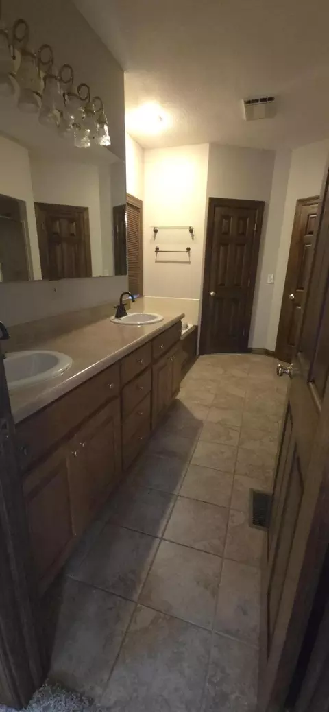 1339 Greystone Dr, Springfield, OH 45503 photo 13