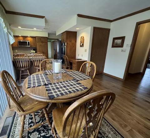 Dining - 326 Johnson Ave, Celina, OH 45822 photo 1 of 2