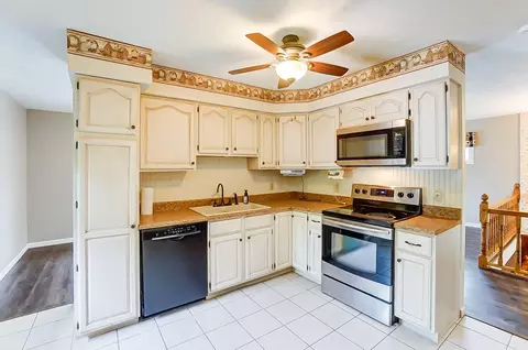 2257 Meadowbrook Dr, Springfield, OH 45506 photo 10