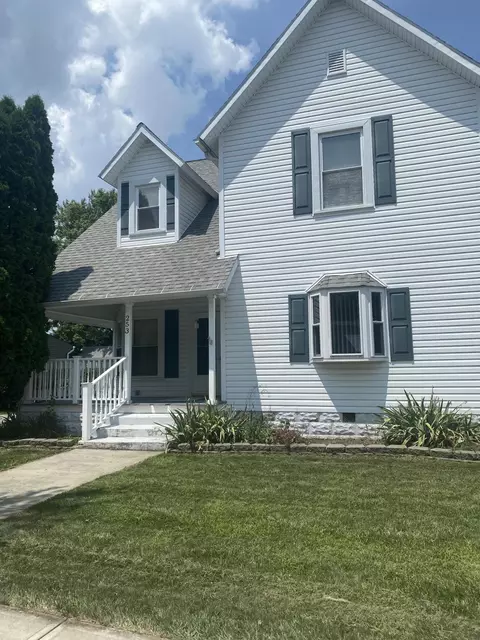 253 E Center St, West Mansfield, OH 43358